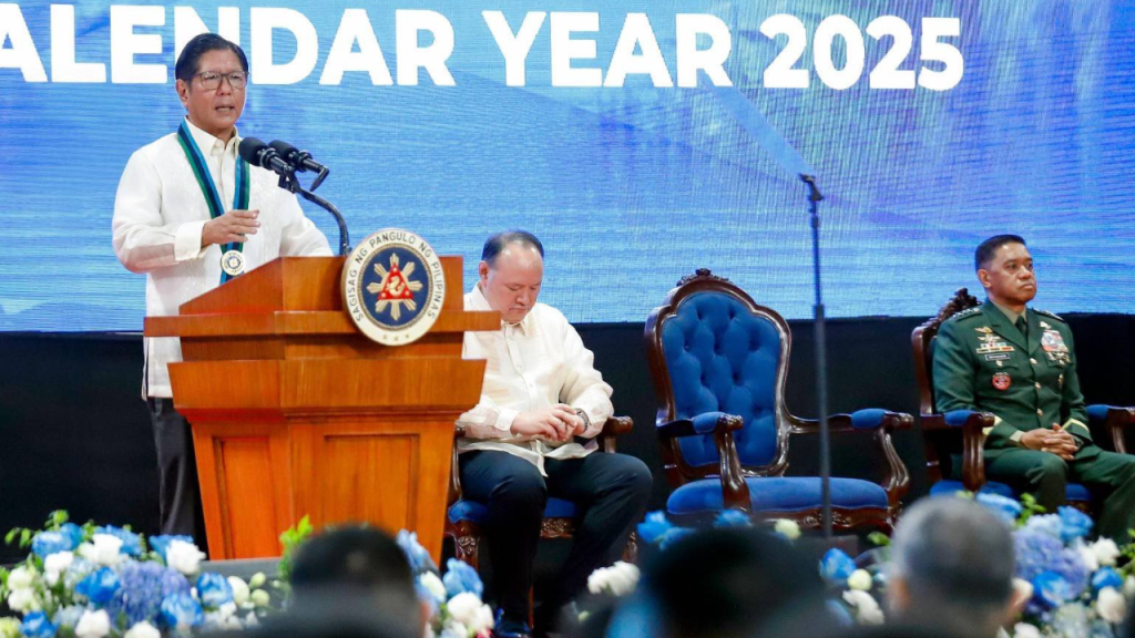 MARCOS URGES AFP GRADUATES TO DEFEND SOVEREIGNTY, RESIST CORRUPTION 